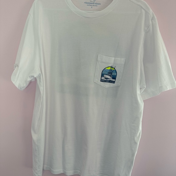 Vineyard Vines Short Sleeve Pocket T - Picture 3 of 3